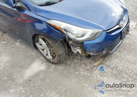 2016 Hyundai Elantra Se z USA, uszkodzony, nr VIN 5NPDH4AE5GH753662